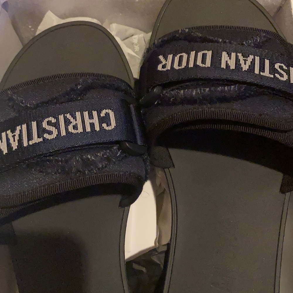 Dior evolution slide